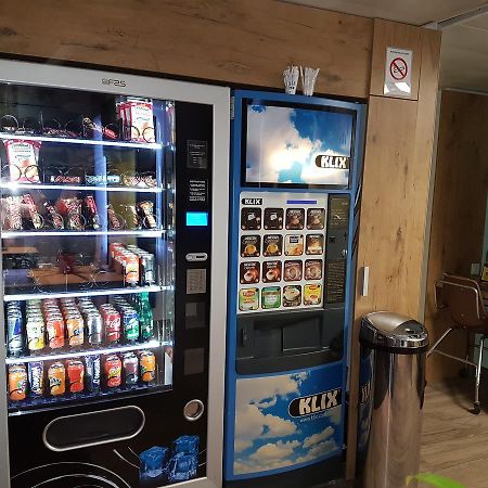 Ibis Budget Lille Ronchin - Stade Pierre Mauroy מראה חיצוני תמונה