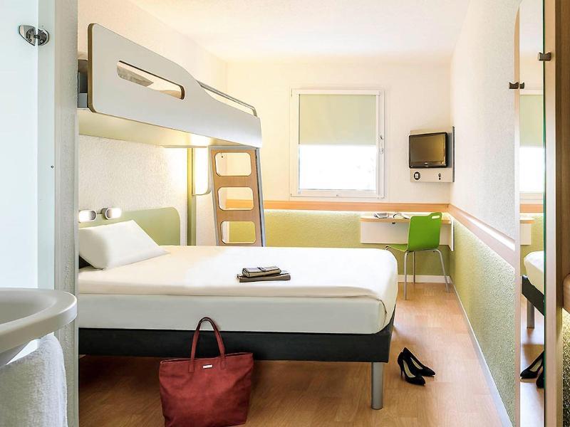 Ibis Budget Lille Ronchin - Stade Pierre Mauroy מראה חיצוני תמונה