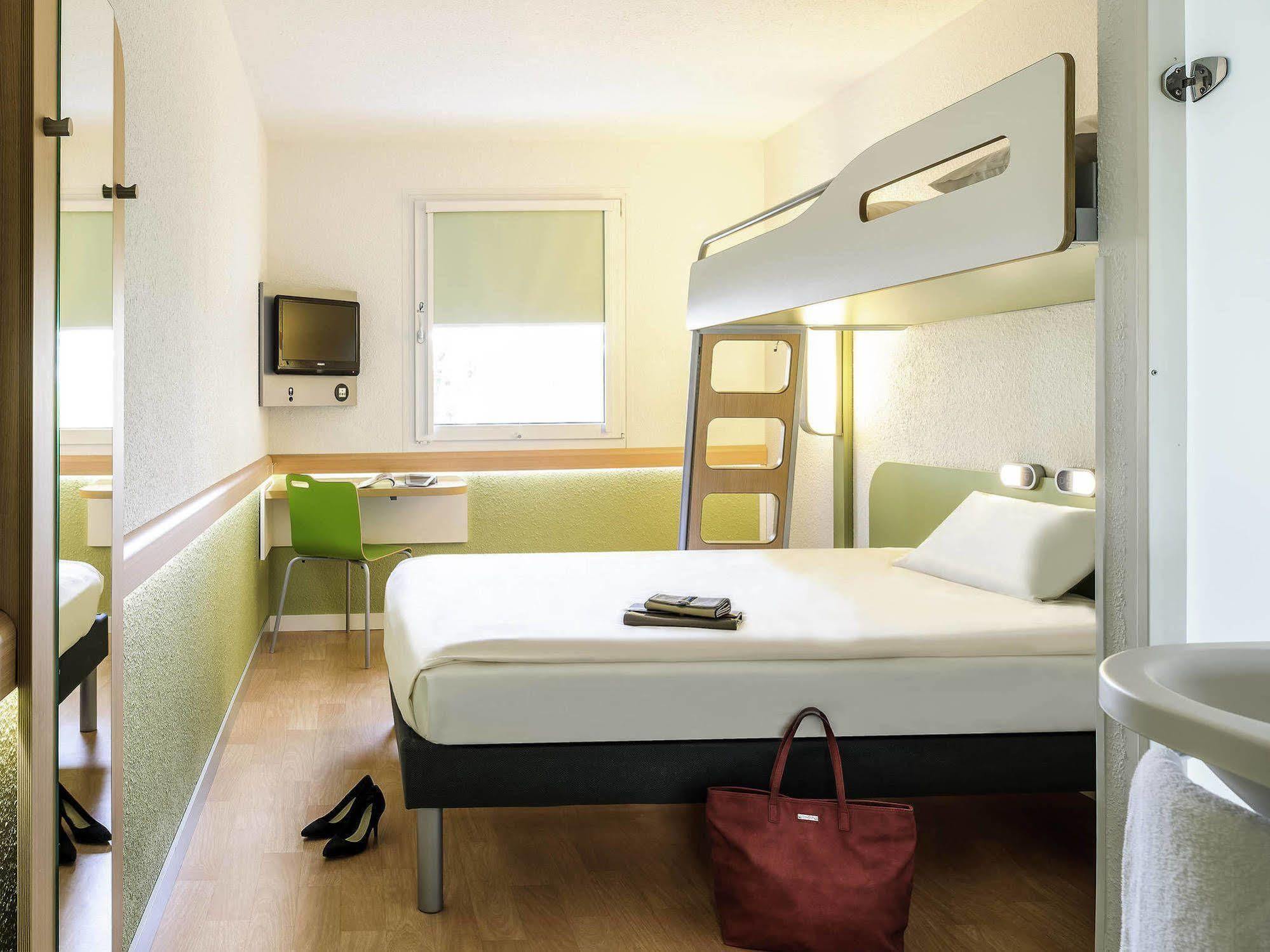 Ibis Budget Lille Ronchin - Stade Pierre Mauroy מראה חיצוני תמונה